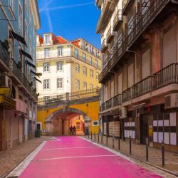 pink street lissabon